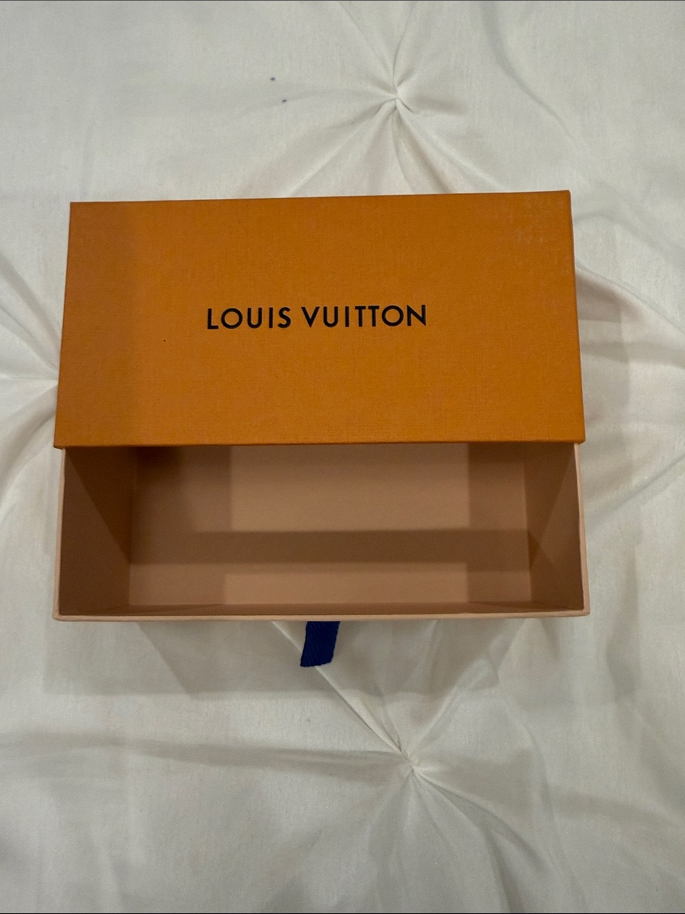 Louis Vuitton Eyeglass Box - Picture 2 of 8